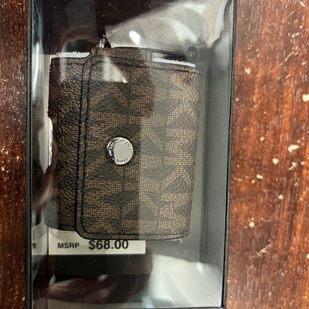 AirPods case Michael kors